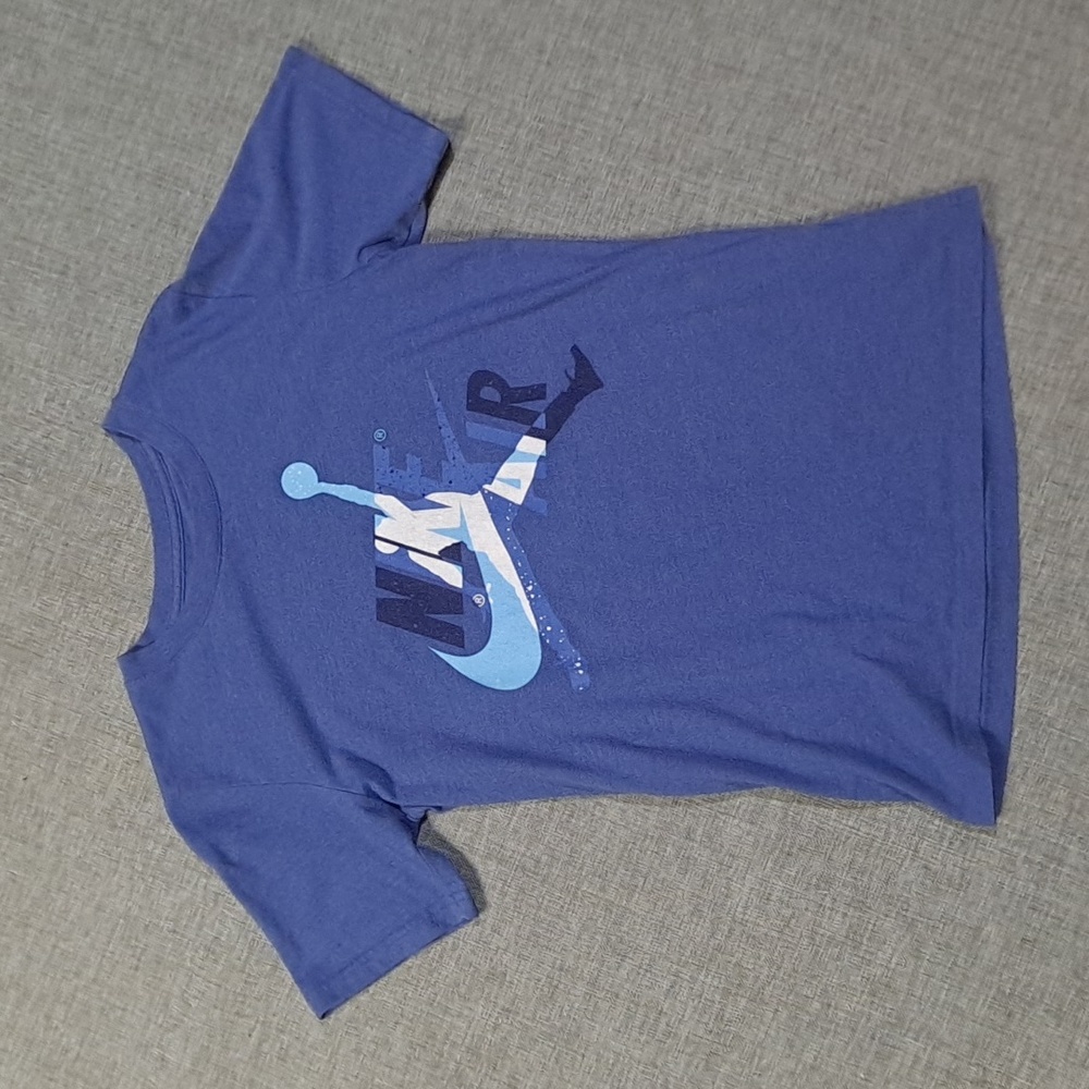 Nike Air Boys Blue Short Tee Y LG